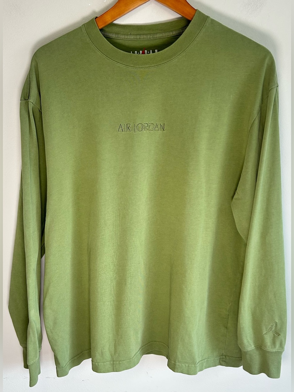 Air Jordan Wordmark Men's Long Sleeve Shirt Sky J Light Olive Jumpman Size L